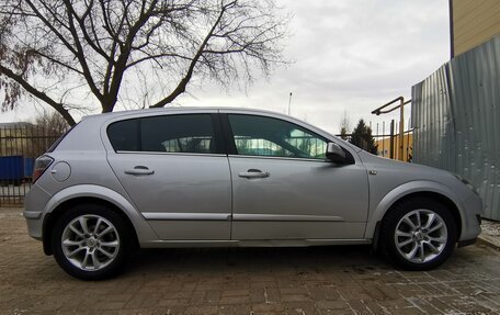 Opel Astra H, 2007 год, 520 000 рублей, 4 фотография