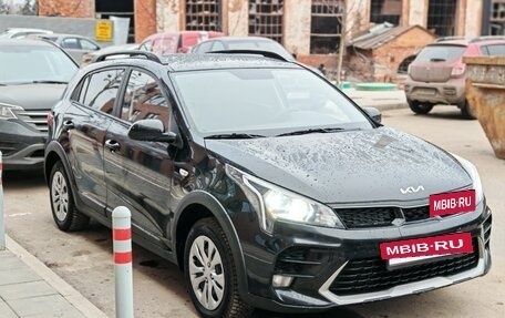 KIA Rio IV, 2021 год, 1 750 000 рублей, 2 фотография