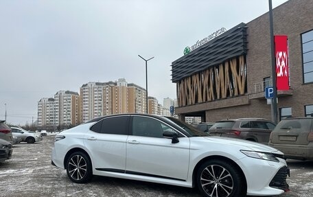 Toyota Camry, 2020 год, 4 200 000 рублей, 3 фотография