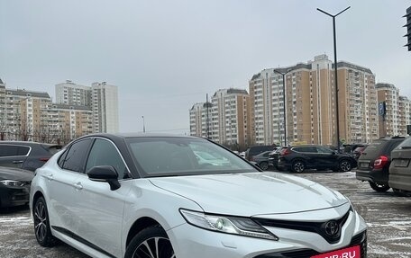 Toyota Camry, 2020 год, 4 200 000 рублей, 2 фотография