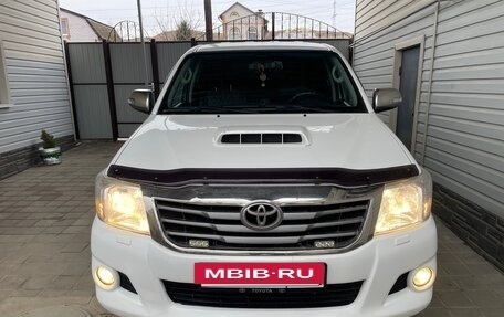 Toyota Hilux VII, 2014 год, 2 860 000 рублей, 12 фотография