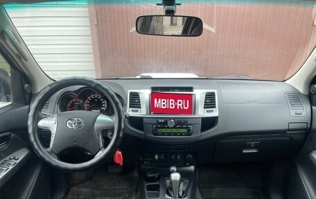 Toyota Hilux VII, 2014 год, 2 860 000 рублей, 15 фотография