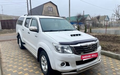 Toyota Hilux VII, 2014 год, 2 860 000 рублей, 8 фотография