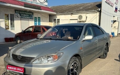 Toyota Camry V40, 2002 год, 700 000 рублей, 2 фотография