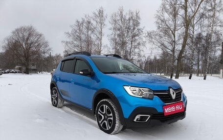 Renault Sandero II рестайлинг, 2021 год, 1 495 000 рублей, 3 фотография