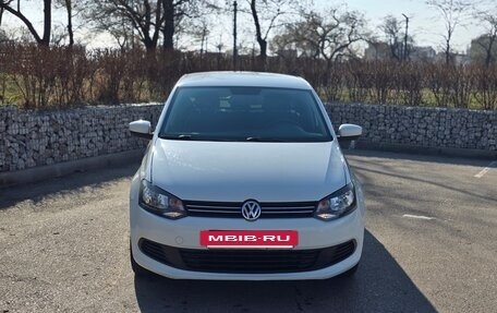 Volkswagen Polo VI (EU Market), 2015 год, 1 100 000 рублей, 3 фотография