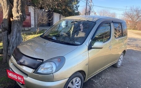 Toyota FunCargo, 2000 год, 450 000 рублей, 2 фотография