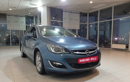 Opel Astra J, 2013 год, 970 000 рублей, 7 фотография