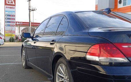 BMW 7 серия, 2005 год, 740 000 рублей, 6 фотография