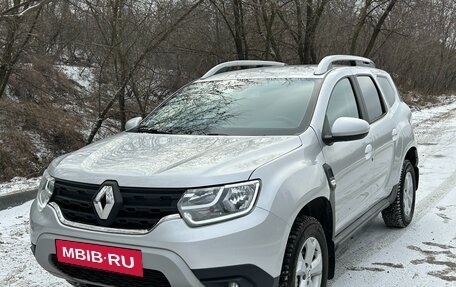 Renault Duster, 2022 год, 2 050 000 рублей, 3 фотография