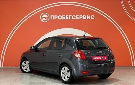 KIA cee'd I рестайлинг, 2010 год, 940 000 рублей, 7 фотография