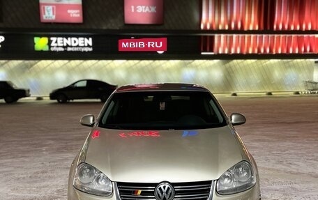 Volkswagen Jetta VI, 2008 год, 890 000 рублей, 2 фотография