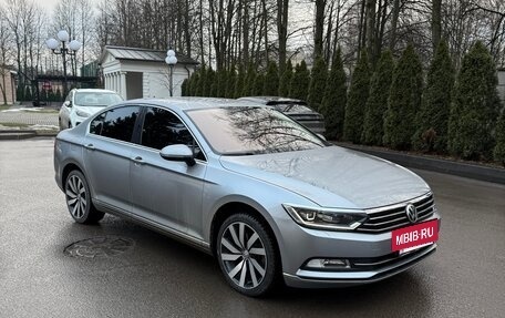 Volkswagen Passat B8 рестайлинг, 2018 год, 2 800 000 рублей, 2 фотография