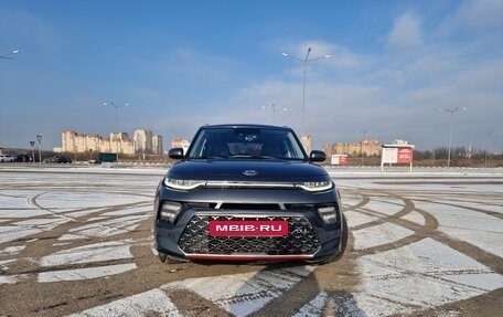 KIA Soul II рестайлинг, 2019 год, 2 150 000 рублей, 2 фотография