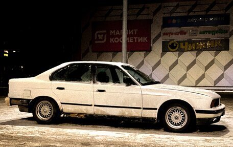 BMW 5 серия, 1993 год, 205 000 рублей, 1 фотография