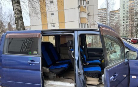 Nissan Serena II, 2000 год, 400 000 рублей, 32 фотография