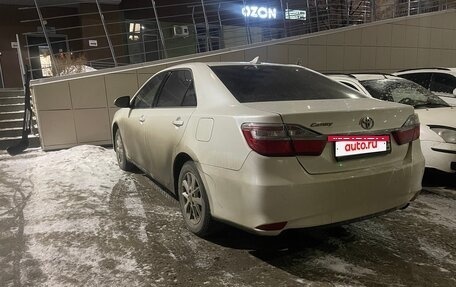 Toyota Camry, 2017 год, 2 150 000 рублей, 2 фотография