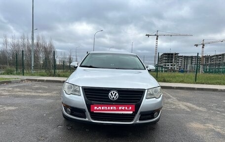 Volkswagen Passat B6, 2007 год, 650 000 рублей, 3 фотография