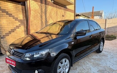 Volkswagen Polo VI (EU Market), 2015 год, 845 000 рублей, 1 фотография