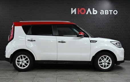 KIA Soul II рестайлинг, 2015 год, 1 250 000 рублей, 9 фотография