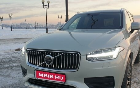 Volvo XC90 II рестайлинг, 2021 год, 5 997 000 рублей, 2 фотография