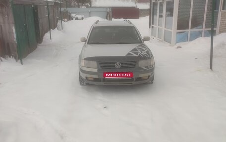 Volkswagen Passat B5+ рестайлинг, 1998 год, 350 000 рублей, 1 фотография