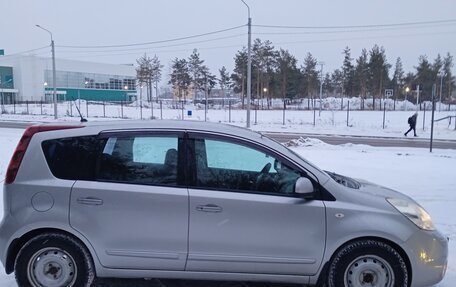 Nissan Note II рестайлинг, 2011 год, 675 000 рублей, 2 фотография