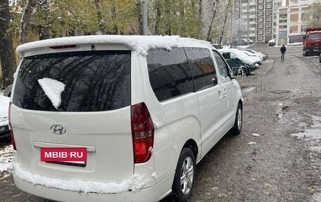 Hyundai Grand Starex Grand Starex I рестайлинг 2, 2011 год, 1 270 000 рублей, 5 фотография