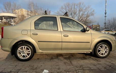 Renault Logan I, 2013 год, 900 000 рублей, 4 фотография