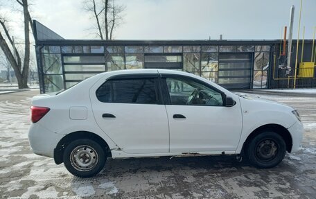 Renault Logan II, 2014 год, 550 000 рублей, 4 фотография