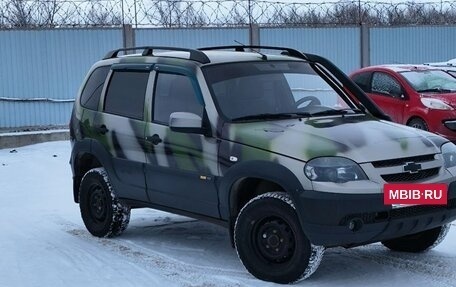 Chevrolet Niva I рестайлинг, 2016 год, 747 000 рублей, 2 фотография