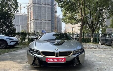 BMW i8 I рестайлинг, 2019 год, 10 170 000 рублей, 2 фотография