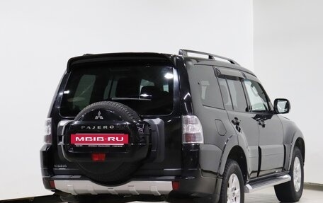 Mitsubishi Pajero IV, 2013 год, 2 430 000 рублей, 5 фотография