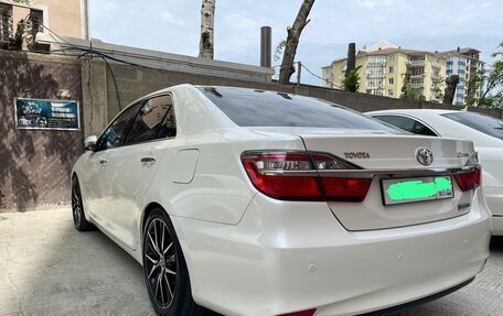 Toyota Camry, 2016 год, 2 650 000 рублей, 2 фотография