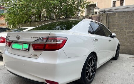 Toyota Camry, 2016 год, 2 650 000 рублей, 3 фотография