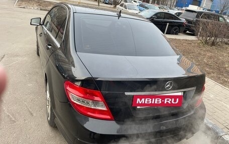 Mercedes-Benz C-Класс, 2008 год, 1 300 000 рублей, 3 фотография