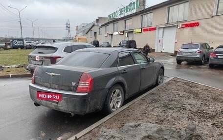 Chrysler 300C II, 2006 год, 1 300 000 рублей, 7 фотография