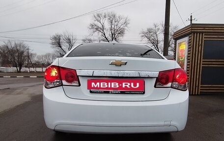 Chevrolet Cruze II, 2010 год, 790 000 рублей, 2 фотография