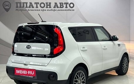 KIA Soul II рестайлинг, 2018 год, 1 498 000 рублей, 5 фотография