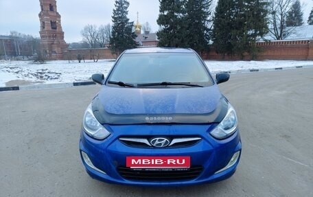 Hyundai Solaris II рестайлинг, 2012 год, 570 000 рублей, 2 фотография