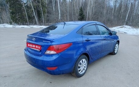 Hyundai Solaris II рестайлинг, 2012 год, 570 000 рублей, 4 фотография