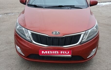 KIA Rio III рестайлинг, 2012 год, 700 000 рублей, 3 фотография