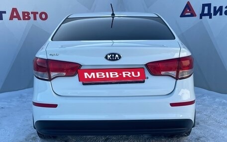 KIA Rio III рестайлинг, 2016 год, 1 075 000 рублей, 5 фотография