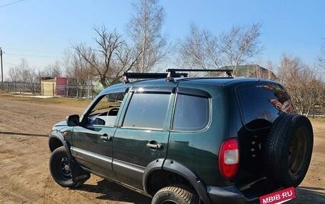 Chevrolet Niva I рестайлинг, 2004 год, 680 000 рублей, 10 фотография