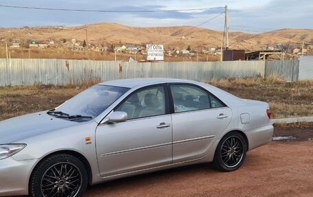 Toyota Camry V40, 2004 год, 1 100 000 рублей, 1 фотография