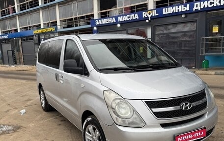 Hyundai Grand Starex Grand Starex I рестайлинг 2, 2008 год, 1 450 000 рублей, 2 фотография