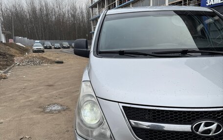 Hyundai Grand Starex Grand Starex I рестайлинг 2, 2008 год, 1 450 000 рублей, 15 фотография