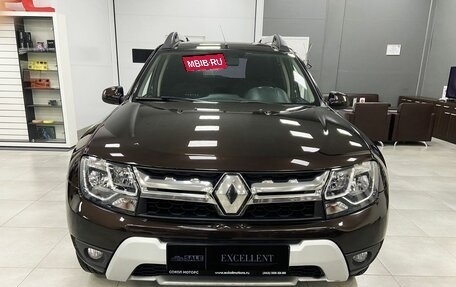 Renault Duster I рестайлинг, 2017 год, 1 235 000 рублей, 2 фотография