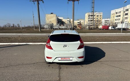 Hyundai Solaris II рестайлинг, 2011 год, 950 000 рублей, 5 фотография