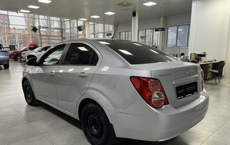 Chevrolet Aveo III, 2013 год, 895 000 рублей, 6 фотография